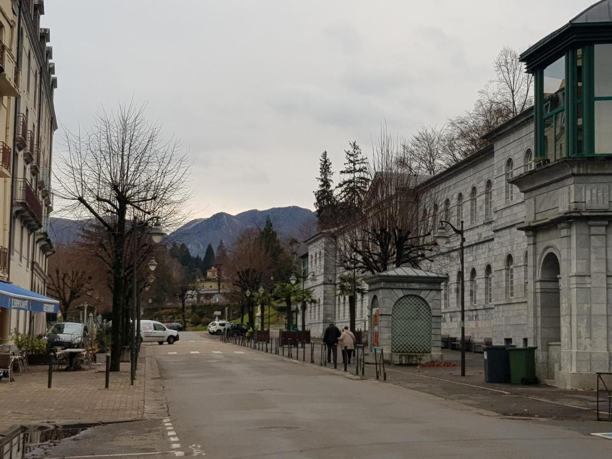 Vanille Bagnères-de-Bigorre Екстериор снимка